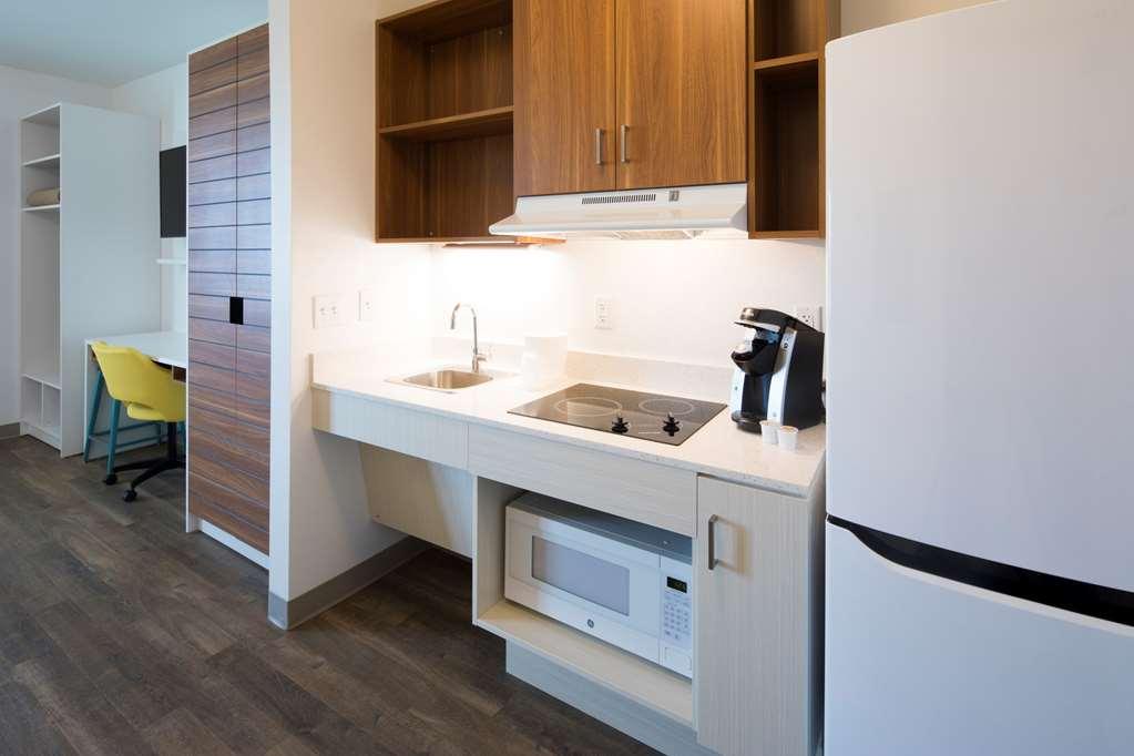 Uptown Suites Extended Stay Austin Tx - Downtown 객실 사진